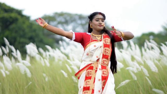 ।।Bajlo Tomar aloe benu।।Agomoni Song।।Dance cover।।Laboni।। смотреть онлайн