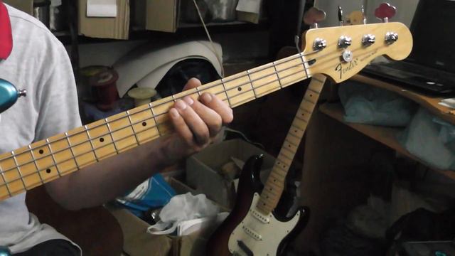 Fender Standard Precision Bass - quick test смотреть онлайн