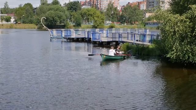 "Мусорная рыбалка" на пруду в микрорайоне Москвич смотреть онлайн
