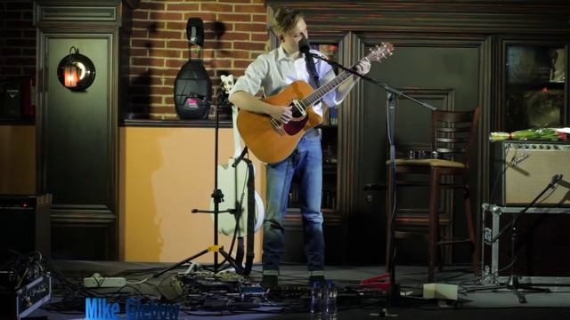 Mike Glebow - Yesterday (The Beatles Cover)