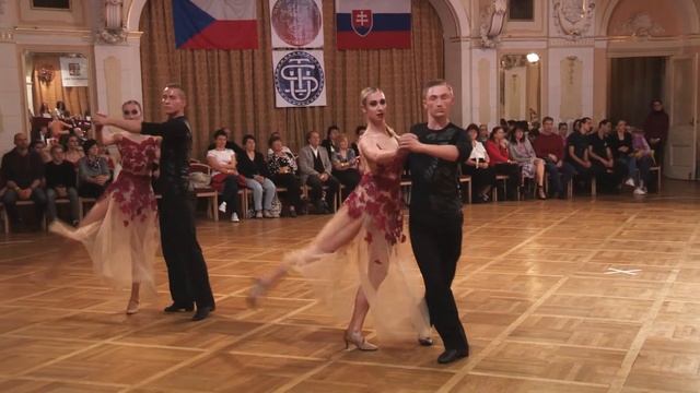 TK Ella Chotěboř - Plesovky Chrudim 2019 - Do posledního dechu смотреть онлайн
