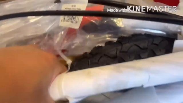 Unboxing and Assembly | Apollo Claws Kids Bike - 14” Wheel смотреть онлайн