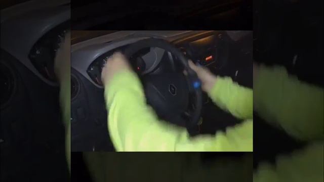 Cum să dezasamblați volanul + airbagul Renault Master 2012 смотреть онлайн