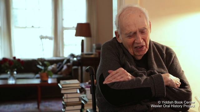 "The First Shakespeare Plays I Ever Saw Were in Yiddish": Harold Bloom on M. Schwartz as Shylock смотреть онлайн