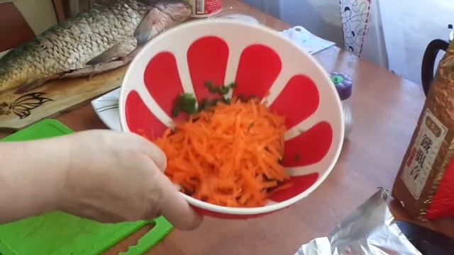КАРП запеченный в духовке//РЕЦЕПТ ВКУСНОГО КАРПА//Домашняя кухня СССР смотреть онлайн