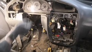 Chevrolet Lanos. Замена радиатора отопителя.