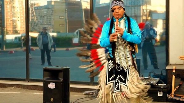 Музыка индейцев. Индеец Инти. 24.05.2016 (881)