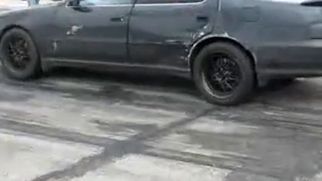 Ечуп . тойота креста греет резину. смотреть онлайн