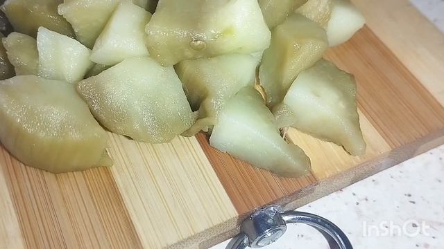 Очень вкусные котлеты из баклажанов.По вкусу напоминают котлеты из мяса и грибов. смотреть онлайн