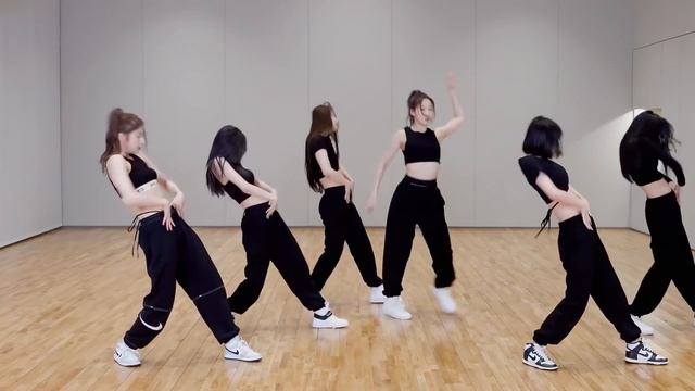 LE SSERAFIM 'FEARLESS' Dance Practice MIRRORED [4K]