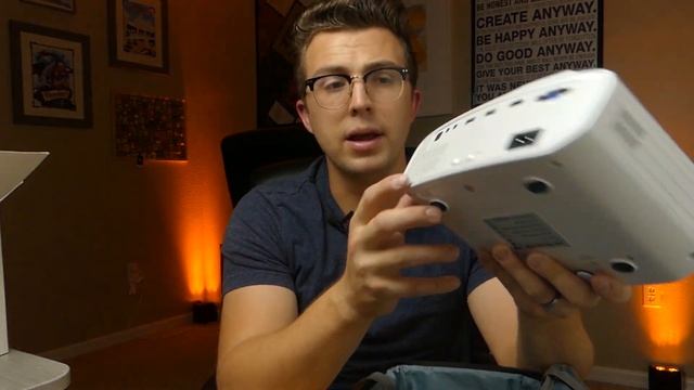 MOOKA Mini LCD Video Projector Review | Affordable, Portable Projector смотреть онлайн