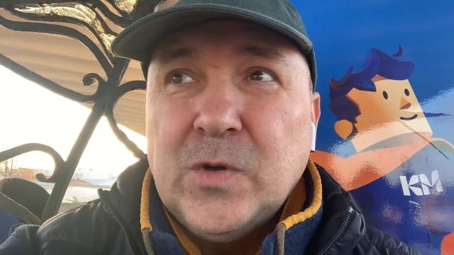 Как тырят деньги с банковских карт прямо посреди рынка смотреть онлайн