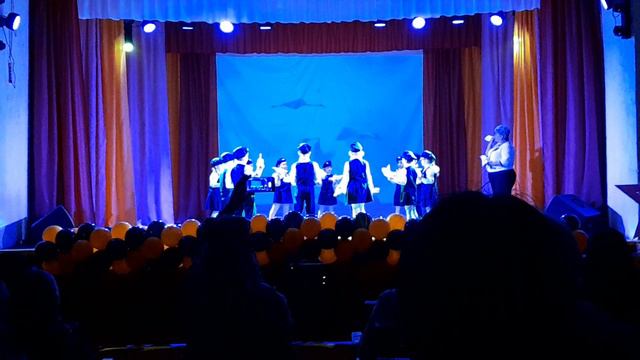 Журавли_танец малышей