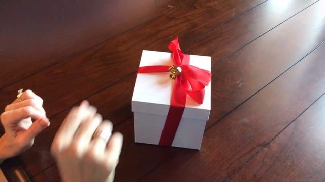 Exploding Flying Butterfly Gift Box from Butterflyers.com - Quick Tips & Instructions смотреть онлайн