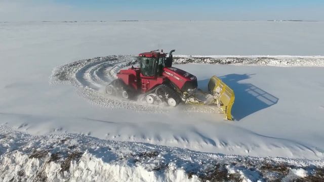 Чистка снега Case IH Quadtrac 620. John Deer. Кировец смотреть онлайн
