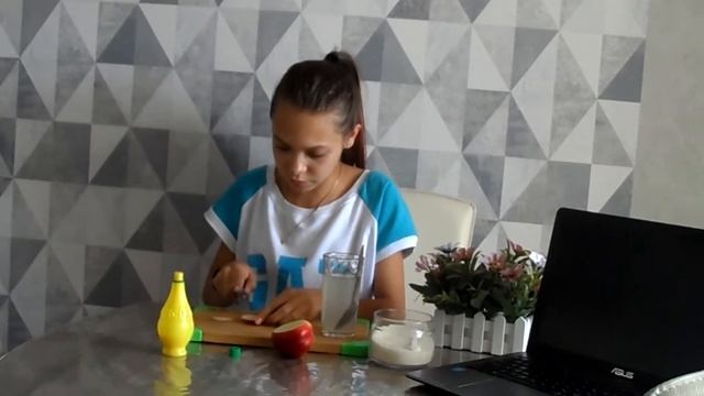 Лимонад без лимона(с нектарином)//ДеФФчОнКи 2.0