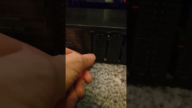 Sony SS-D105 смотреть онлайн