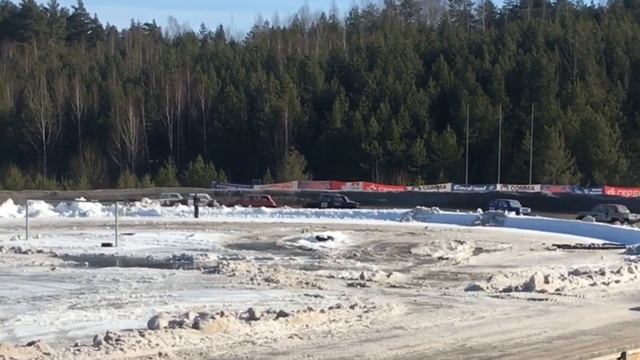 Трековые автомобильные гонки. NASCAR - Легенды СССР. 13 февраля 2022 г. смотреть онлайн