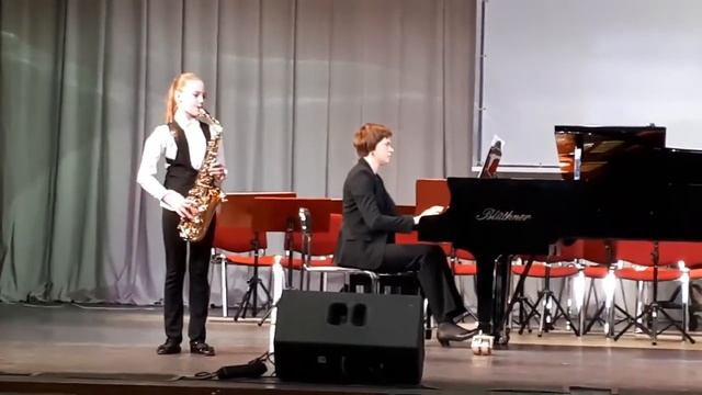 "Трепак" П.И.Чайковский исполняет Сафронова Эльвира, 11 лет. саксофон смотреть онлайн