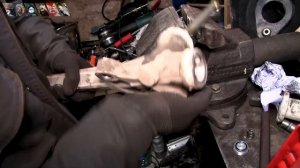 Самая частая неисправность рулевой рейки!