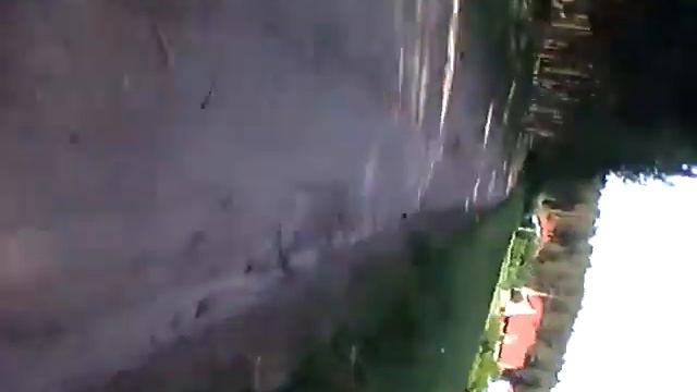 Собирался покататься, но только разбил новый телефон. смотреть онлайн