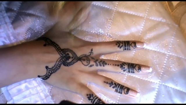 Как се прави татуировка с къна! / How to: Henna Tattoo Tutorial! смотреть онлайн