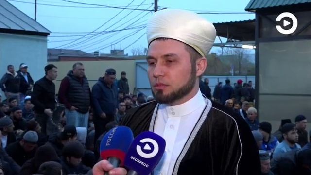 Праздничный намаз в Пензенской соборной мечети. 21.04.2023 смотреть онлайн