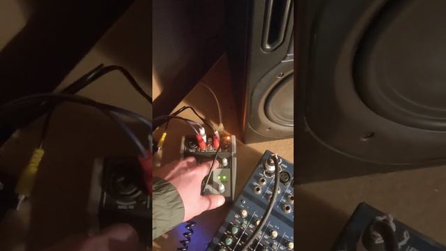 behringer xenyx 302 usb смотреть онлайн