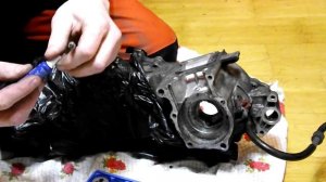 Восстановление резьбы в картере двигателя скутера Honda DIO