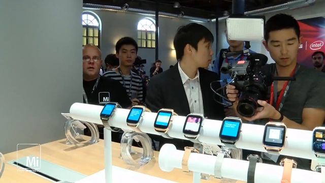 5 новых ASUS ZenFone Deluxe, Laser, Max, Zoom и Selfie +ZenWatch2 на IFA2015 смотреть онлайн