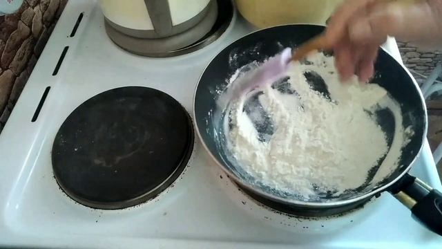 (ЭТО НЕ ВАРЕННИКИ КАК УБРАТЬ ЗАГОЛОВОК НЕ ЗНАЮ--ПРОСТИТИТЕ) РЫБНАЯ ЗАПЕКАНКА 1 ЧАСТЬ смотреть онлайн