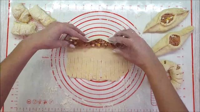 ПИРОЖКИ С КРАСНОЙ РЫБОЙ смотреть онлайн