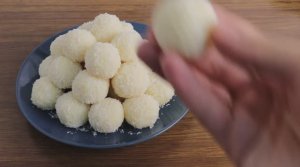 Конфеты Raffaello с миндальным орехом , удиви всех гостей!