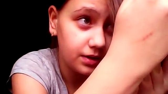 Как покрасить волосы без мелков и красок | SofiHas смотреть онлайн