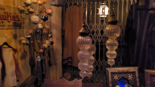 JUMANJI The Adventure - GARDALAND Resort (POV + Queue Line & Shop) смотреть онлайн