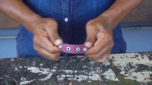 How To Make Powerful Crossbow From Rubber Band's Power | Powerful Crossbow VS Cokes смотреть онлайн