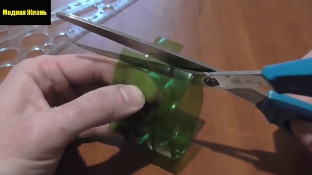 8 ЛАЙФХАКОВ КАК СДЕЛАТЬ ПОДСТАВКИ ДЛЯ СМАРТФОНА ПЛАНШЕТА смотреть онлайн