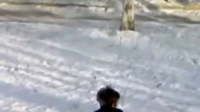 Прикол на санках смотреть онлайн