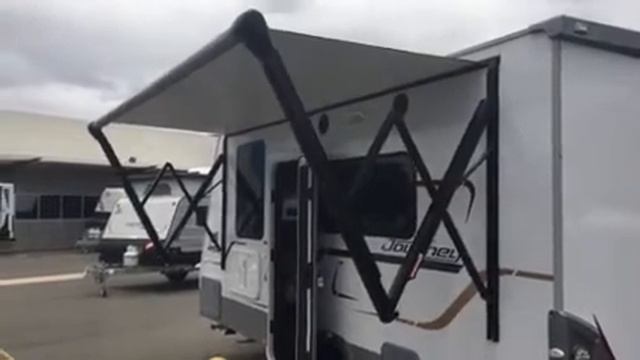 Electric Awnings - Saving Marriages The World Over смотреть онлайн