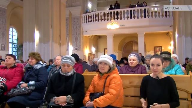 В Астраханском костеле звучит весенний орган Главный партнер концерта – Компани смотреть онлайн