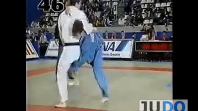 JUDO 1998 Big Boss Dutch Open: Mussa Nastuev (RUS) - Patrick van Kalken (NED) смотреть онлайн