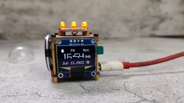 Esp8266 Oled dsiplay Wifi Clock DS3231 смотреть онлайн