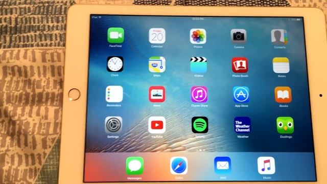 Apple iPad Pro (9.7 inch) смотреть онлайн