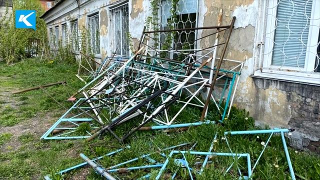18 05 2022 Полицейские задержали подозреваемого в краже металлических ограждений с местного кладбищ смотреть онлайн