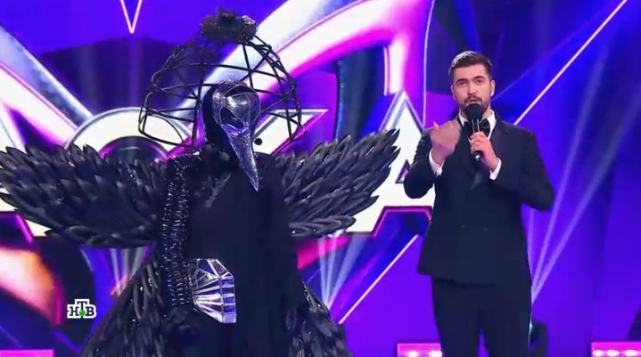 МАСКА 4 сезон /26.03.2023/ 7 выпуск - Кто в маске Ворона? смотреть онлайн