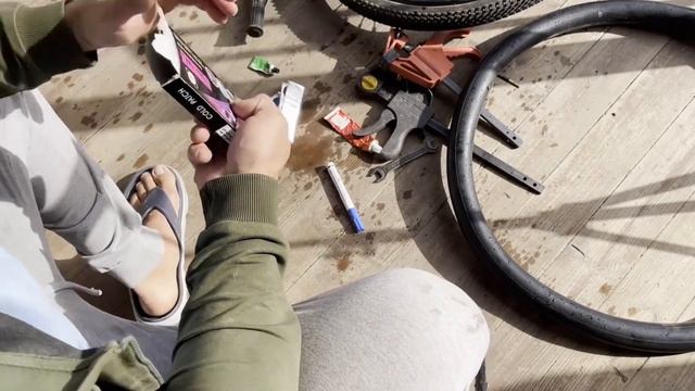 Как на 100% правильно заклеить велосипедную камеру смотреть онлайн