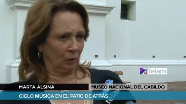 Miss Bolivia en el patio del museo смотреть онлайн