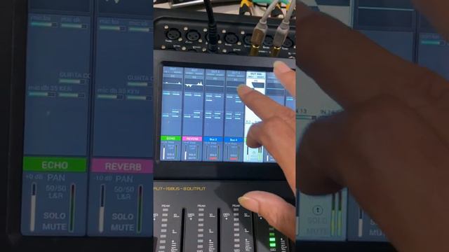 Mixer Digital CP dm20 hàng kịch độc.gọn nhẹ,sound hay.@amthanhmongcai смотреть онлайн