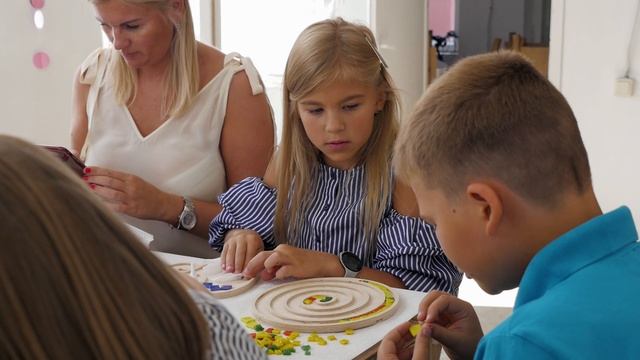 Школа мозаики Мозаика Дизайн. Мастер класс по мозаике для детей в Москве!