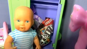 Катя и Макс. Жадный Макс. Мультик про кукол.